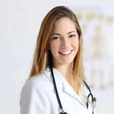 Dr. Maria Schnalluir